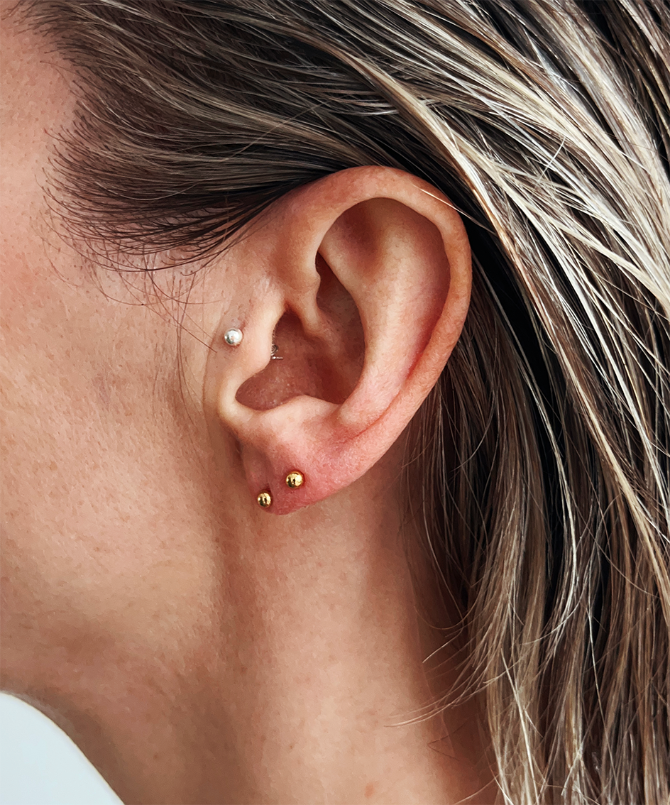 CRUX gold studs