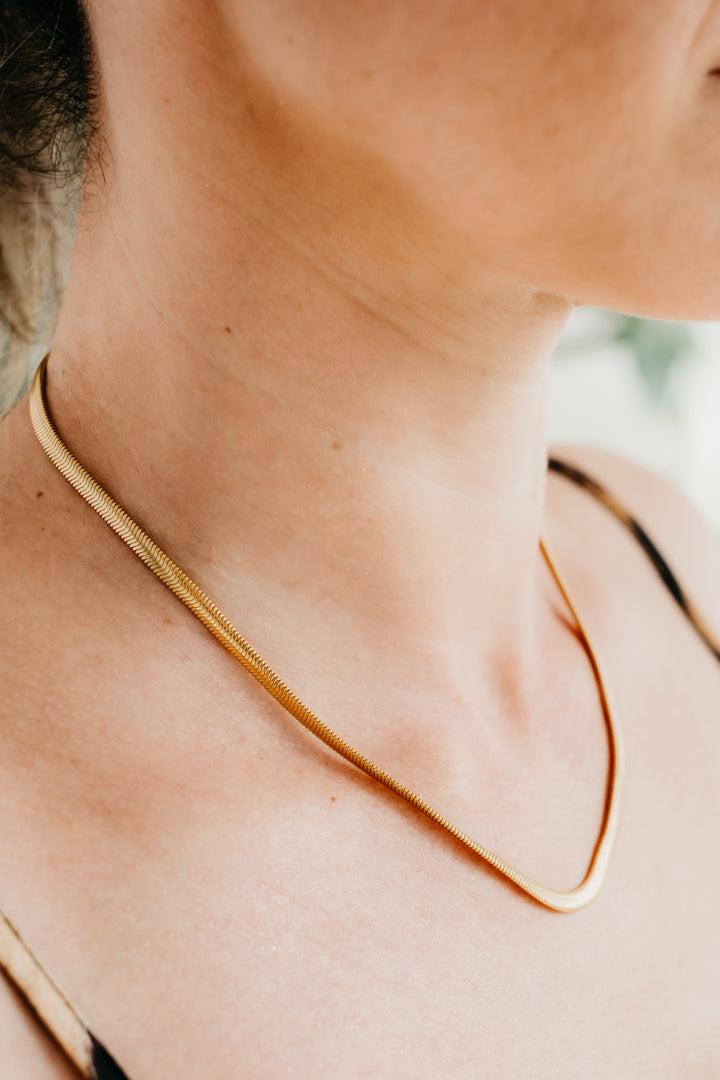 CRUX gold snake chain