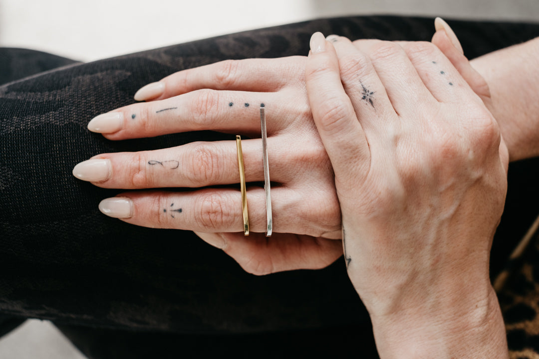 CRUX gold hori ring- Midi