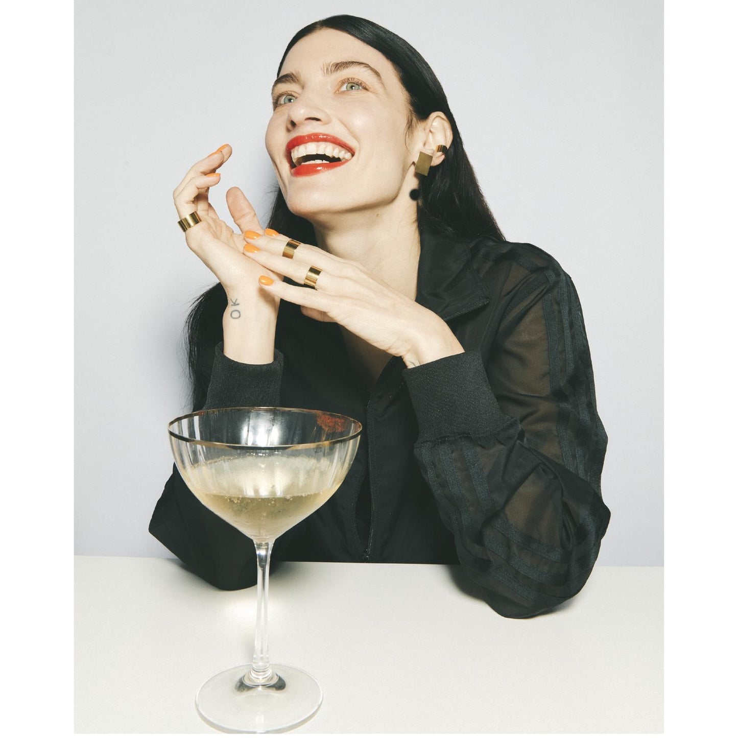 MASS gold earrings -Midi