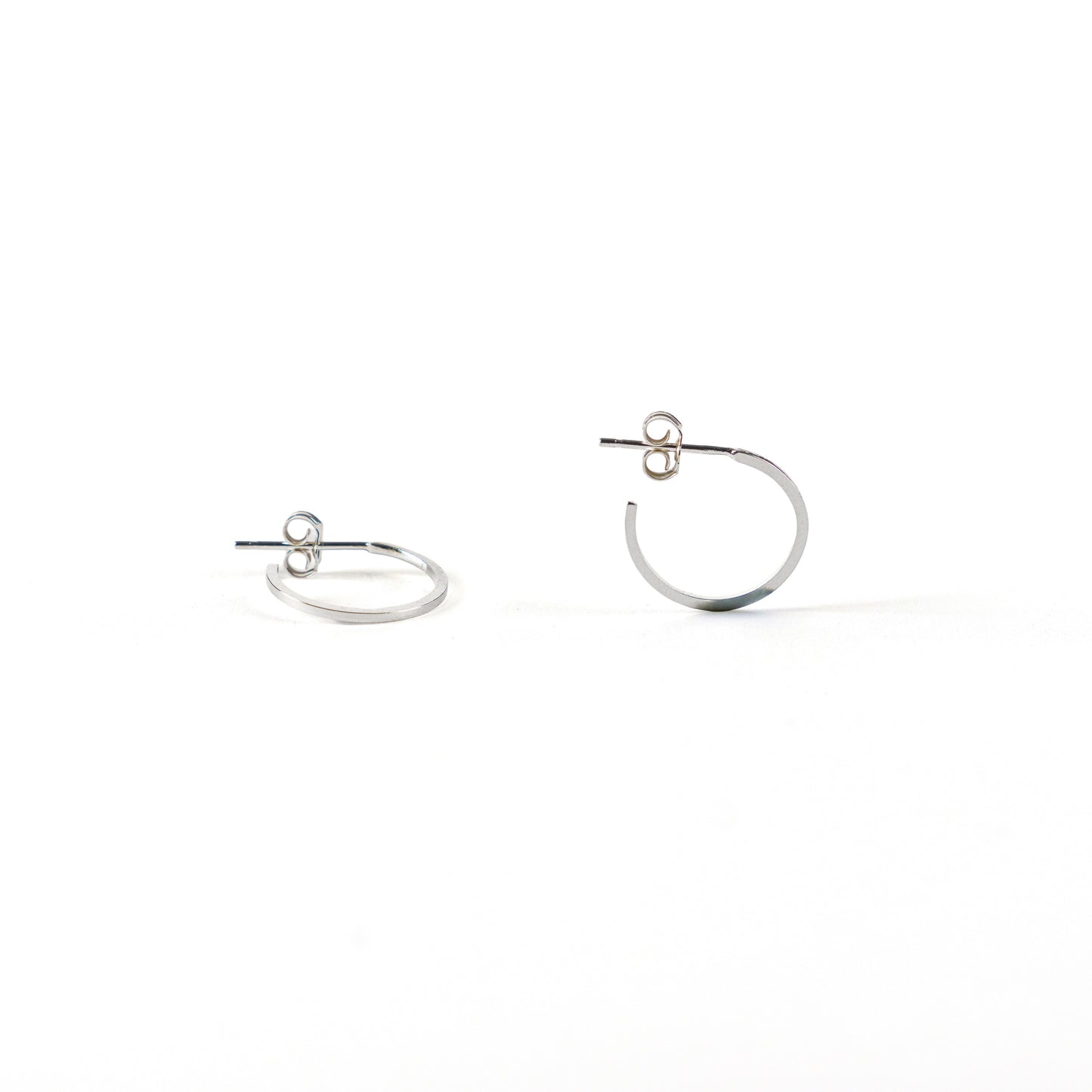 CRUX sterling silver slim hoops- Midi